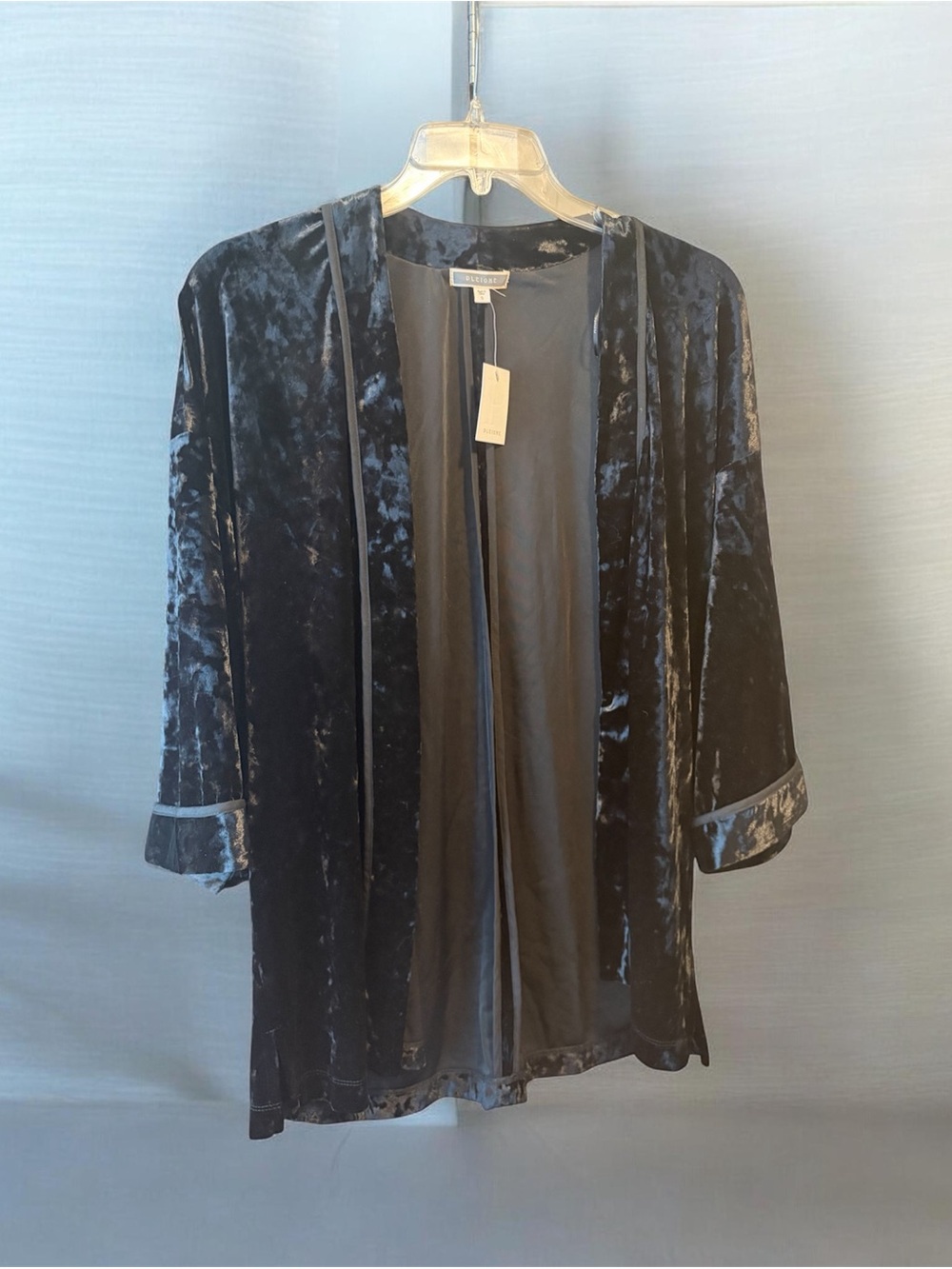Pleione Crushed Velvet Open-Front Robe in Black
